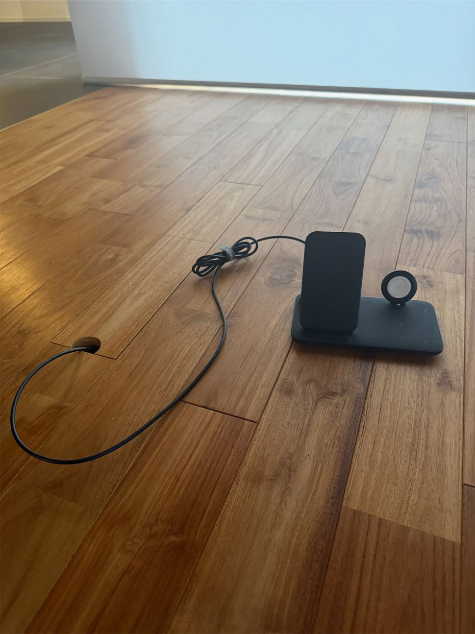 #ひのき住宅 タグ付 Instagram 家具が来る前に一度オイルを塗らなくちゃ…！！