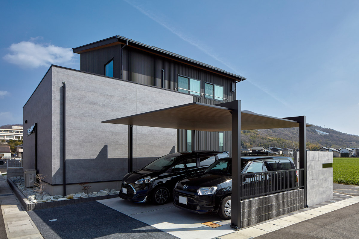 開放的な玄関から始まる１日