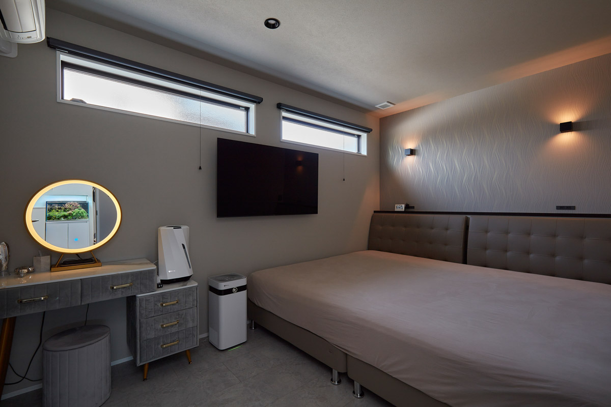 開放的な玄関から始まる１日