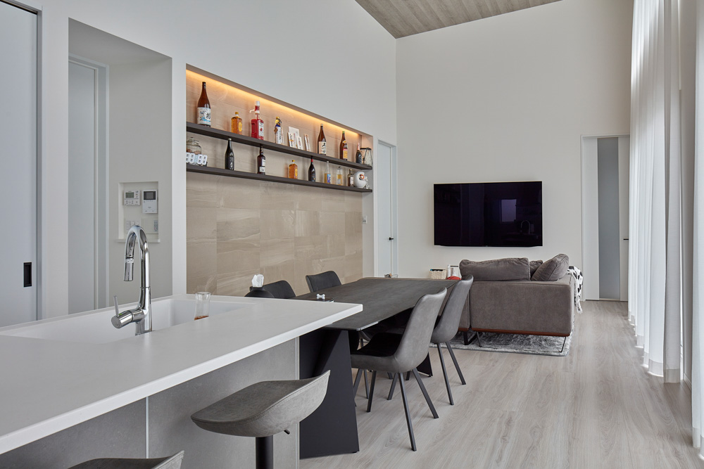 皆が集う明るいLDK