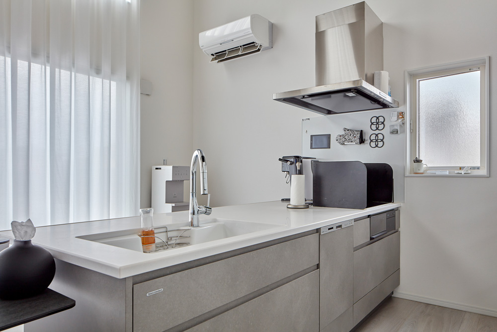 皆が集う明るいLDK