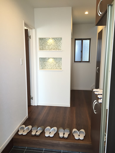 真備町有井にて完成見学会