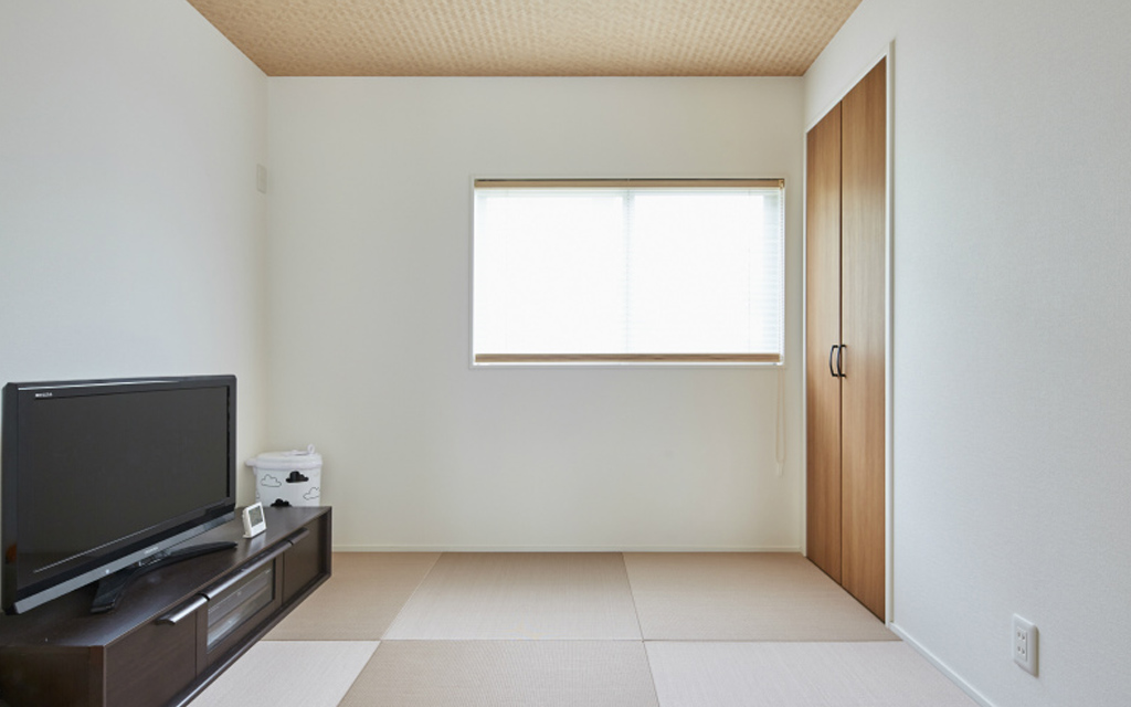 造作内装とナチュラルモダンの家