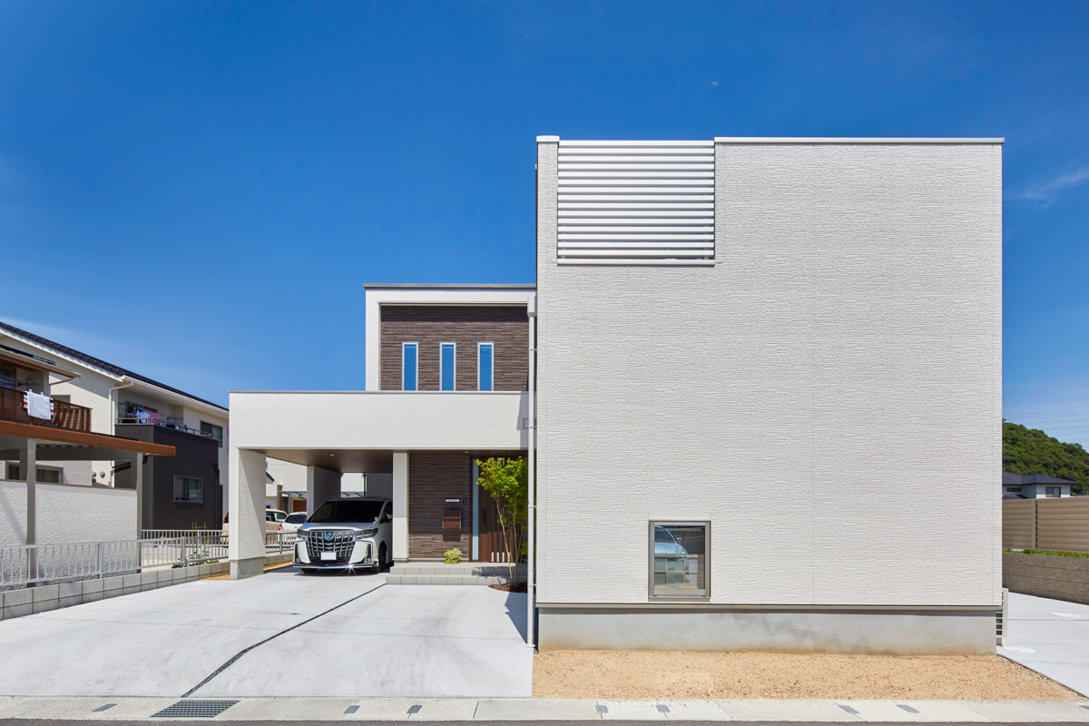 インナーガレージのある家