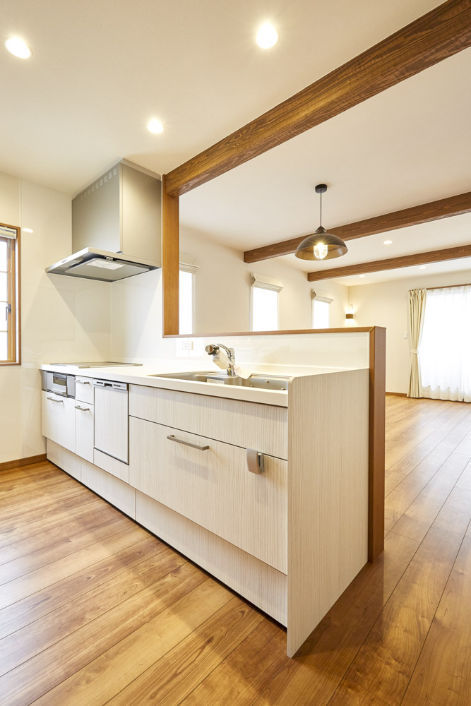 １階はイタリアン。２階は団欒