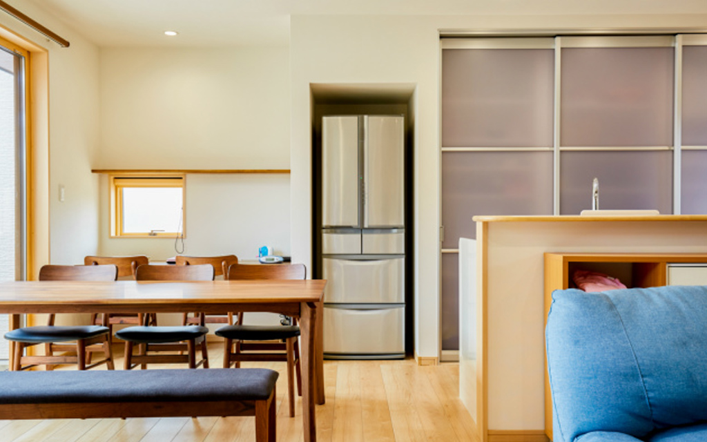 蒼天、仰ぐ、近代和モダン。