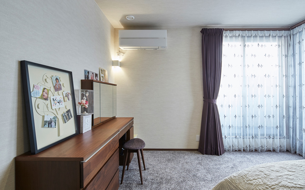 プライバシーを配慮した完全二世帯住宅