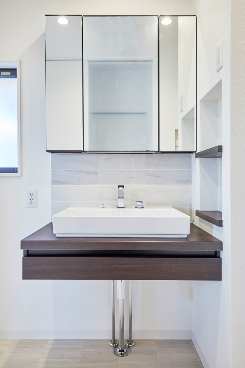 ファミリークローゼットのある家