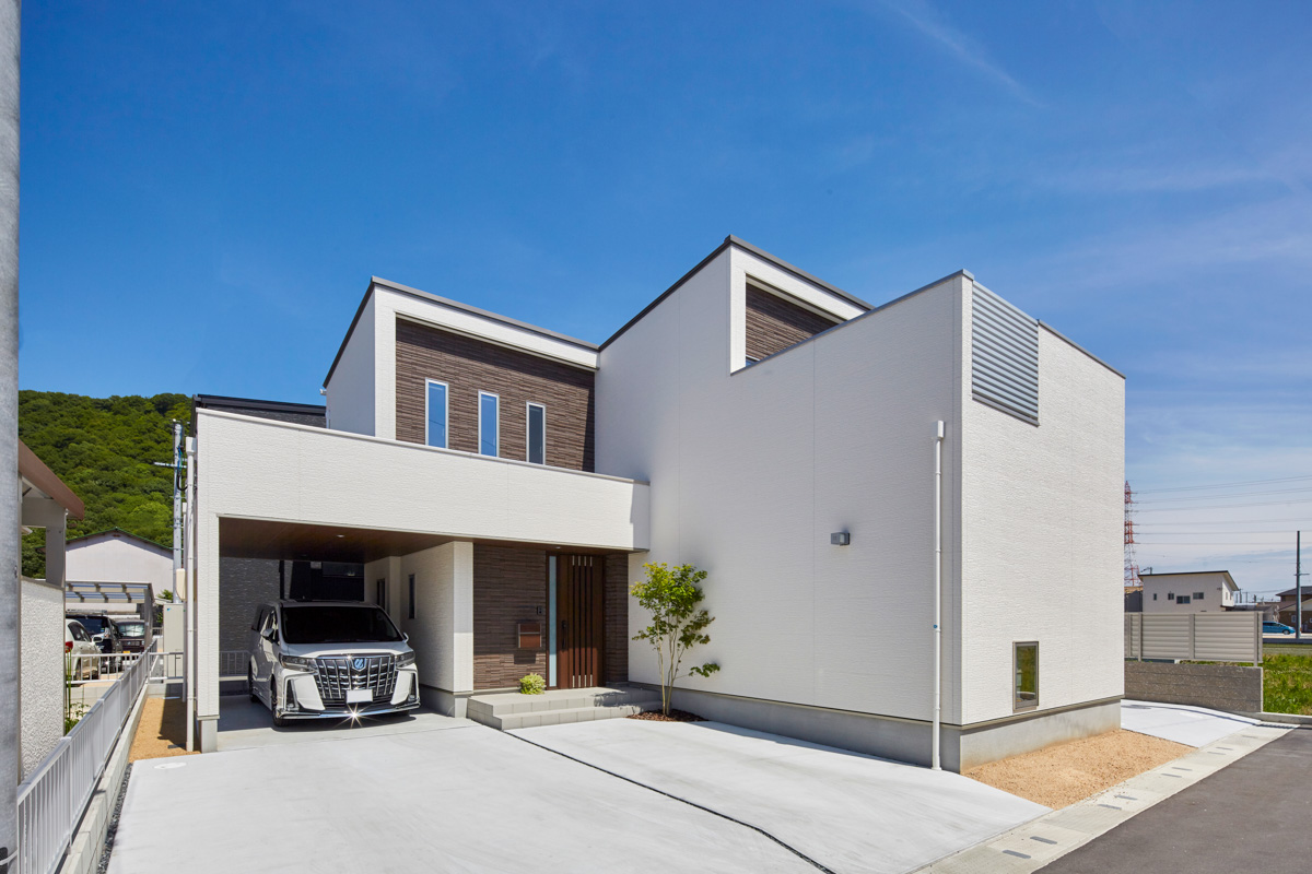 インナーガレージのある家