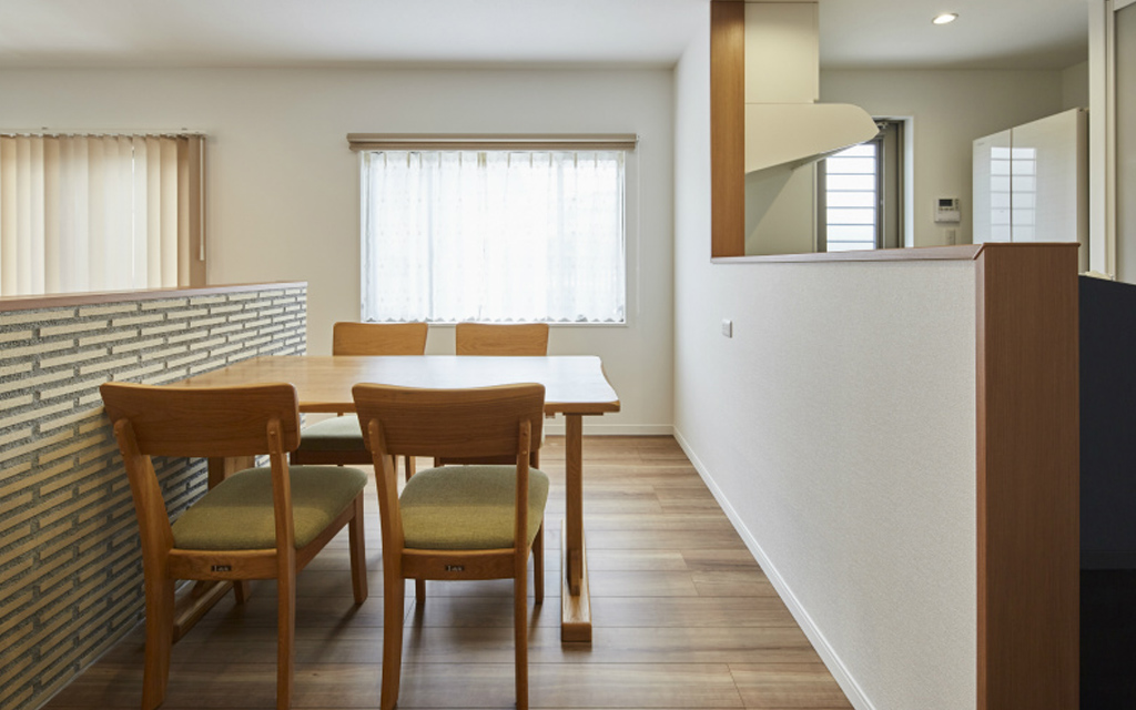 造作内装とナチュラルモダンの家