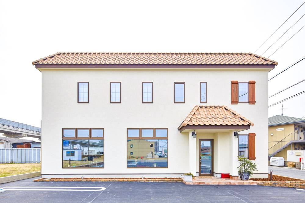 １階はイタリアン。２階は団欒