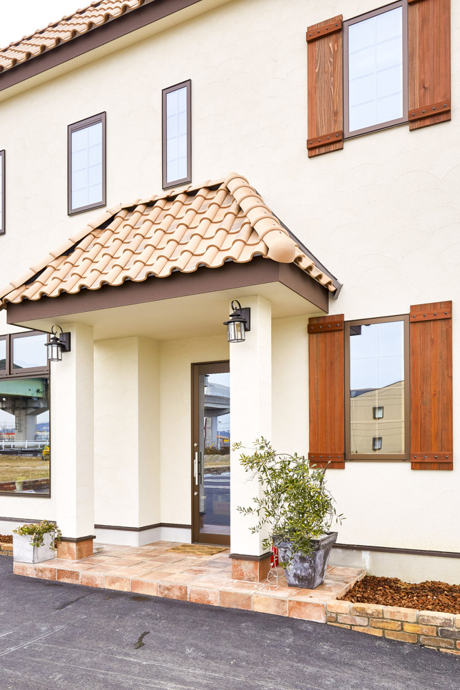 １階はイタリアン。２階は団欒