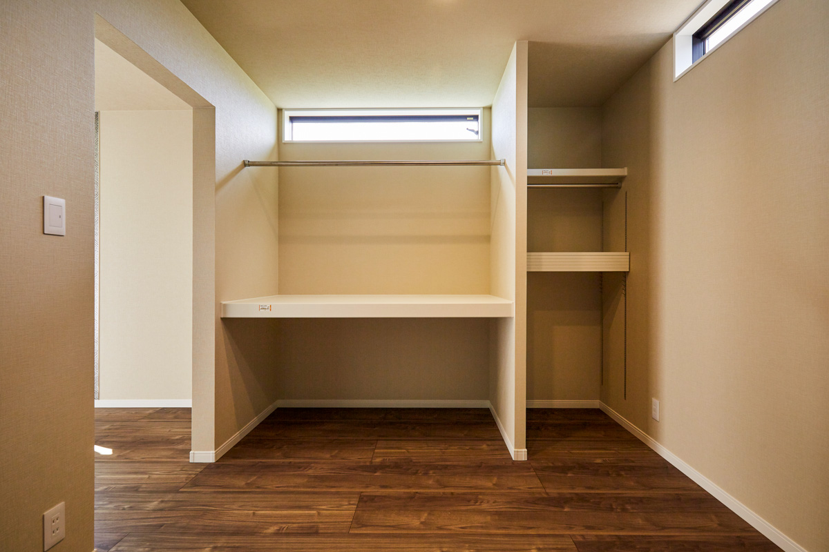 ファミリークローゼットのある家