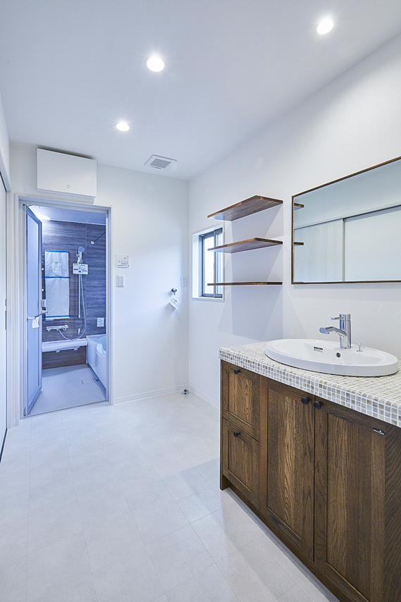 採光に優れたコの字型の家