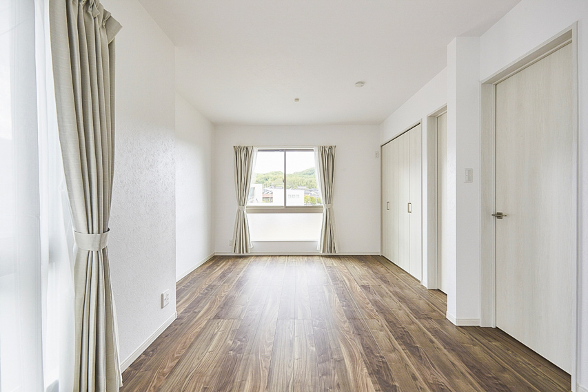 採光に優れたコの字型の家