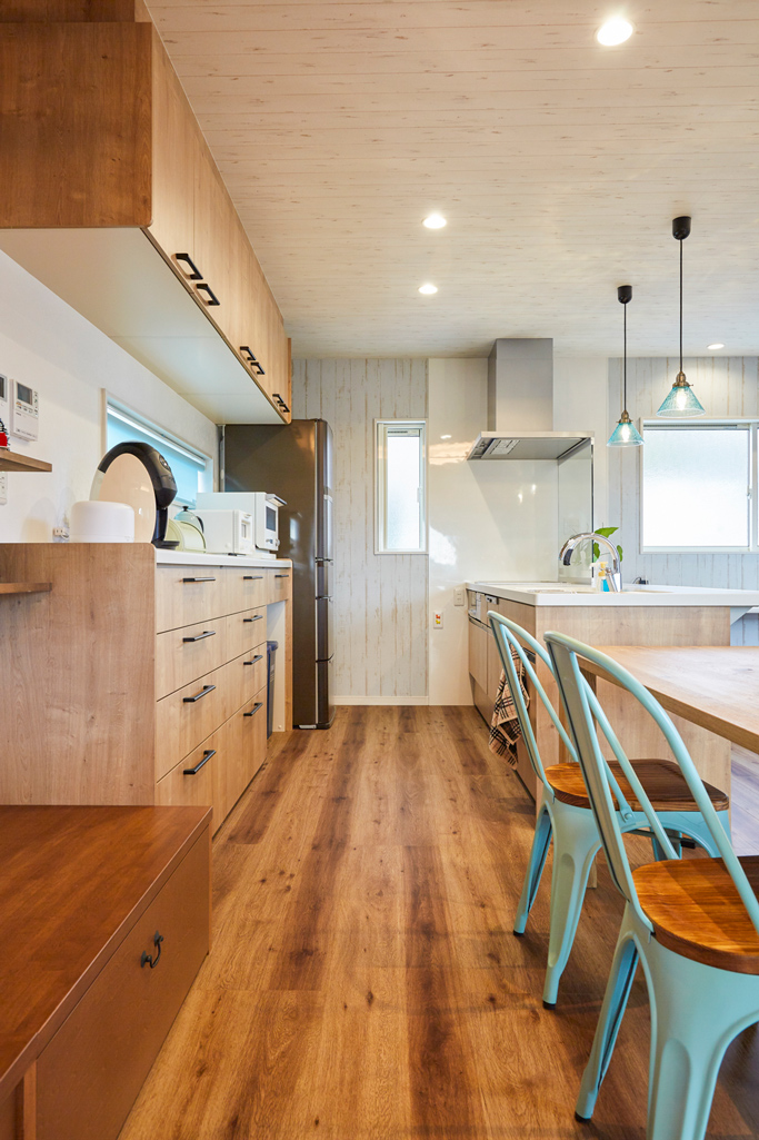 家族団欒とインナーガレージハウス