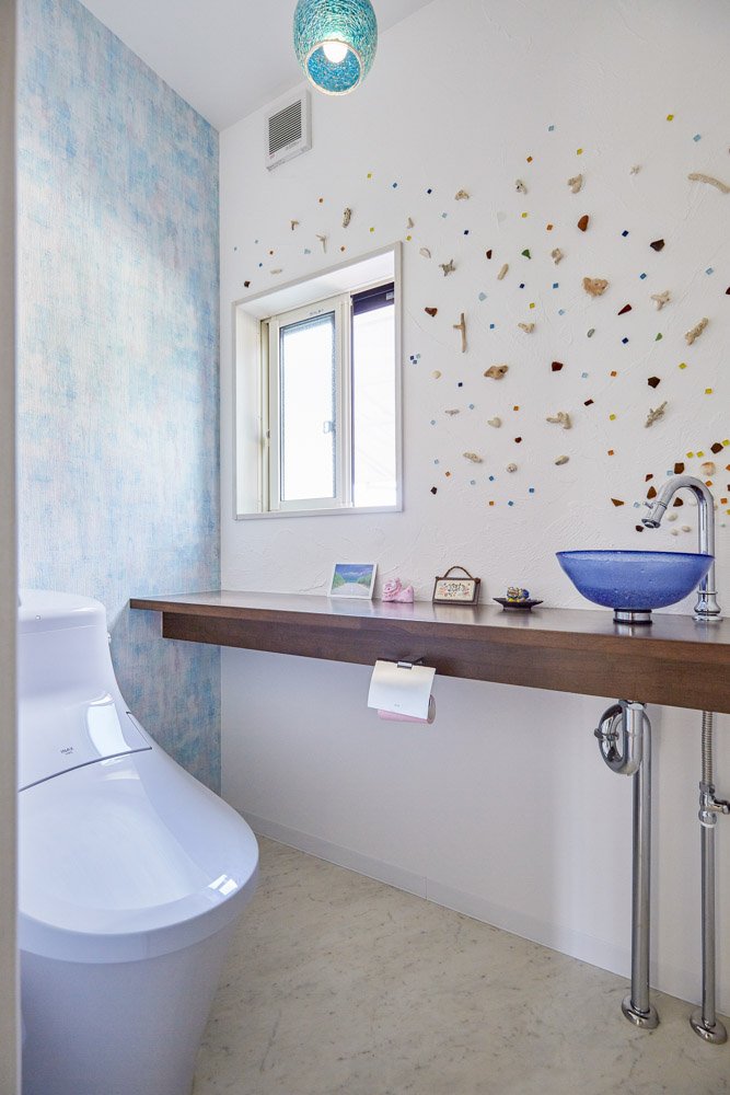 家族を笑顔にする丸窓の家