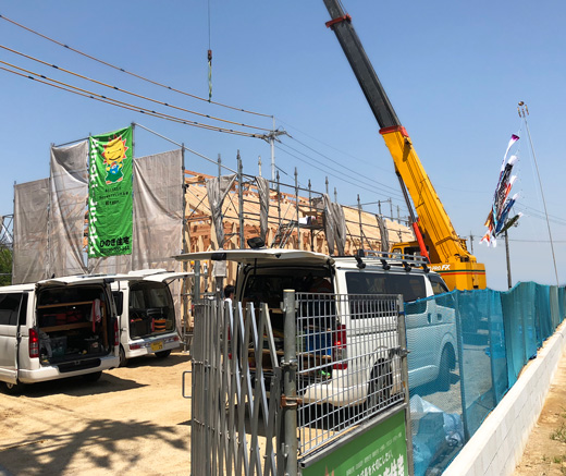 上棟とこいのぼり