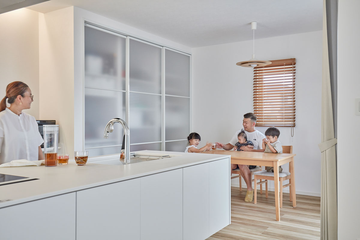 こだわりの水まわりと広々過ごす家