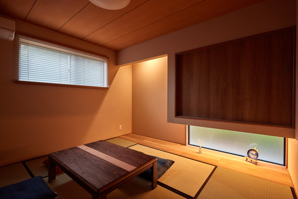 オーダーキッチンと暮らす半平家