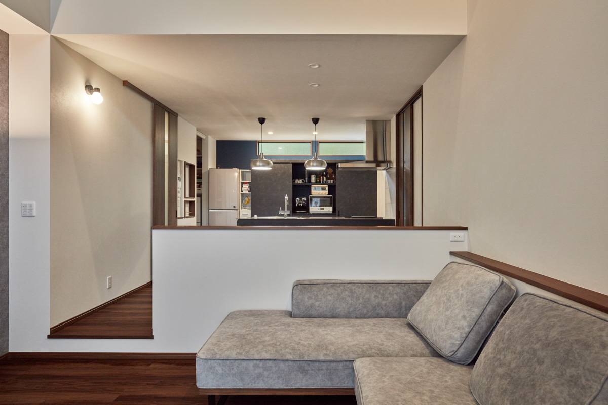 オーダーキッチンと暮らす半平家