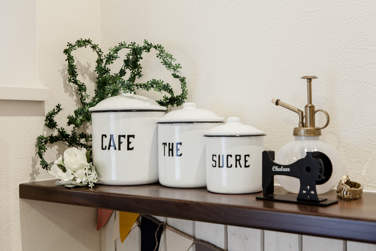 雑貨と造作で魅せるプロヴァンス
