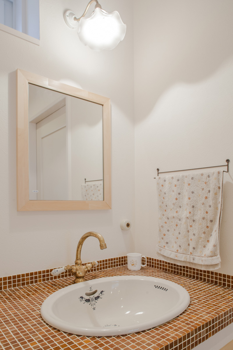 雑貨と造作で魅せるプロヴァンス