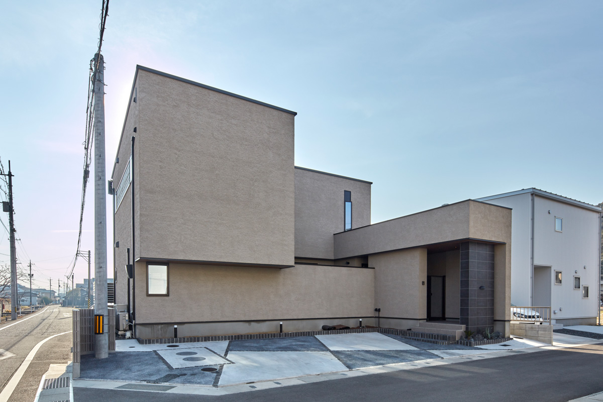 ラスティック・コートハウス