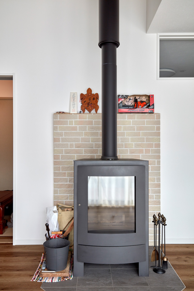 薪ストーブのある拘り満載の家