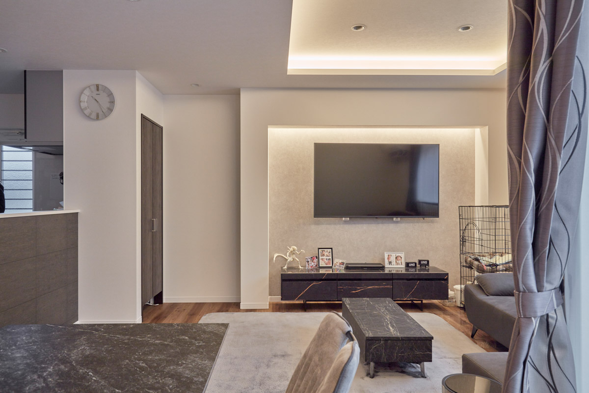 黒が映える！『シンプルだけどかっこいい家』