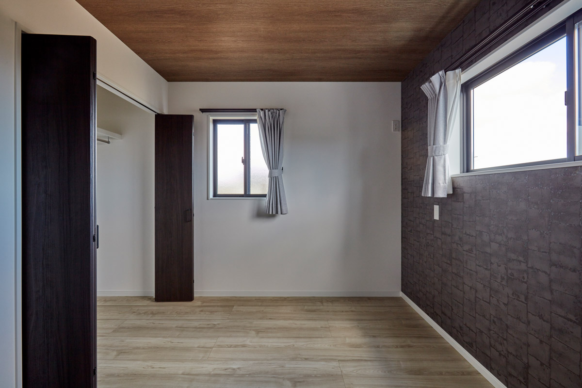 サンルームあり機能的お洒落ハウス