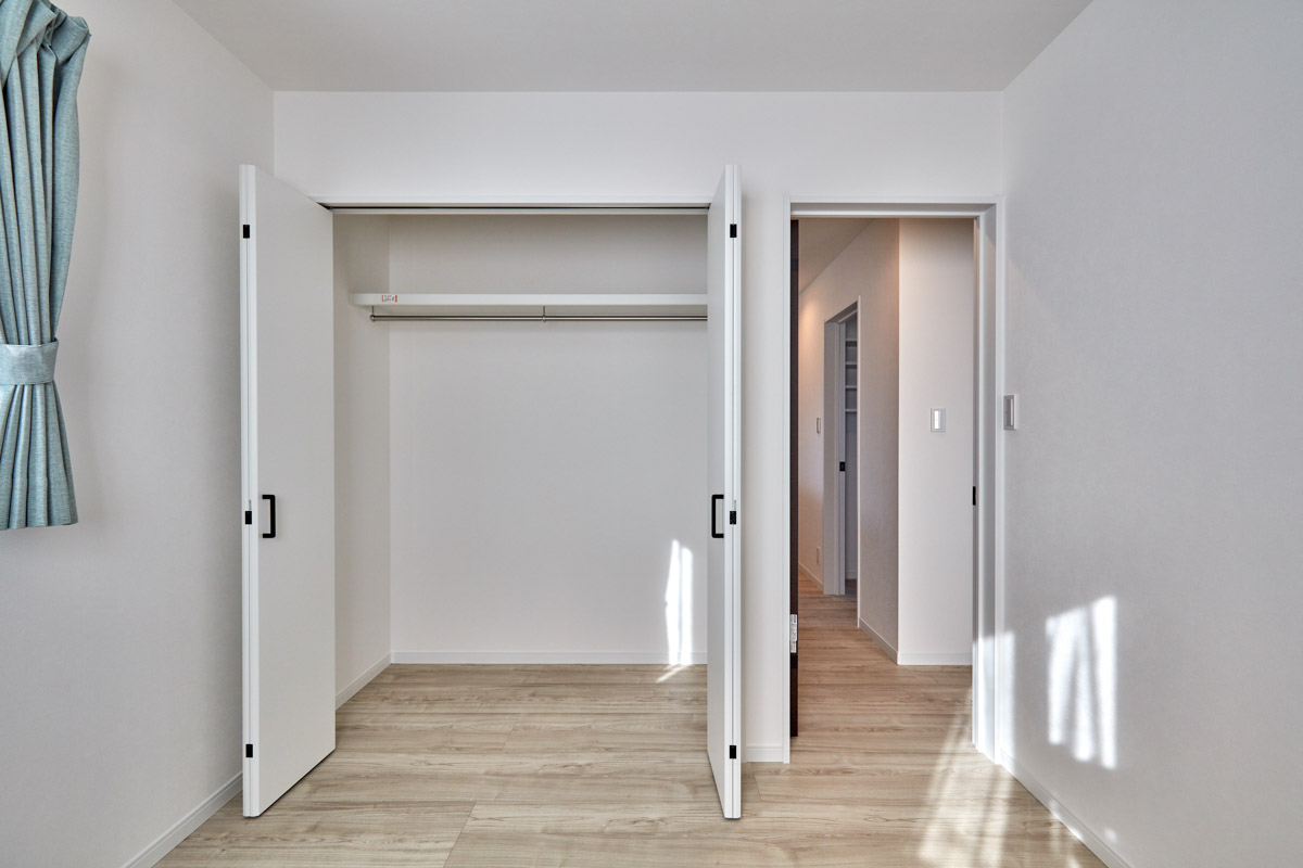 サンルームあり機能的お洒落ハウス