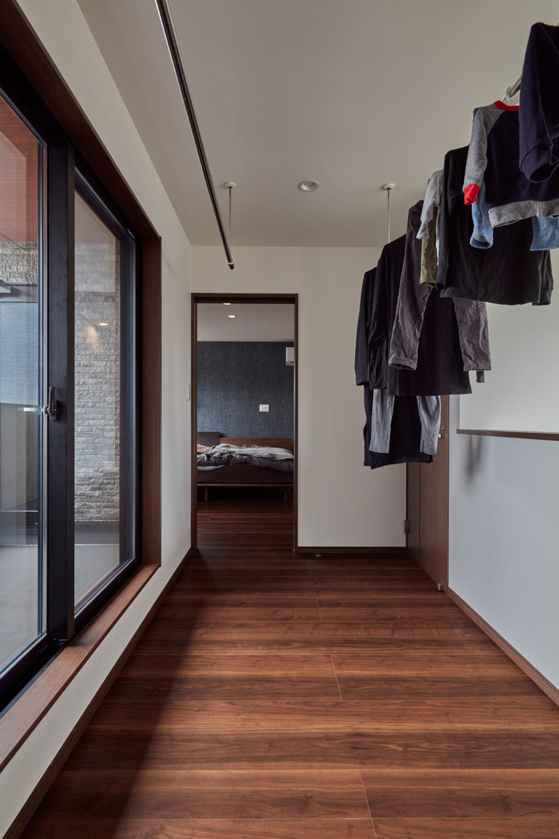 大容量収納と子育て動線の家