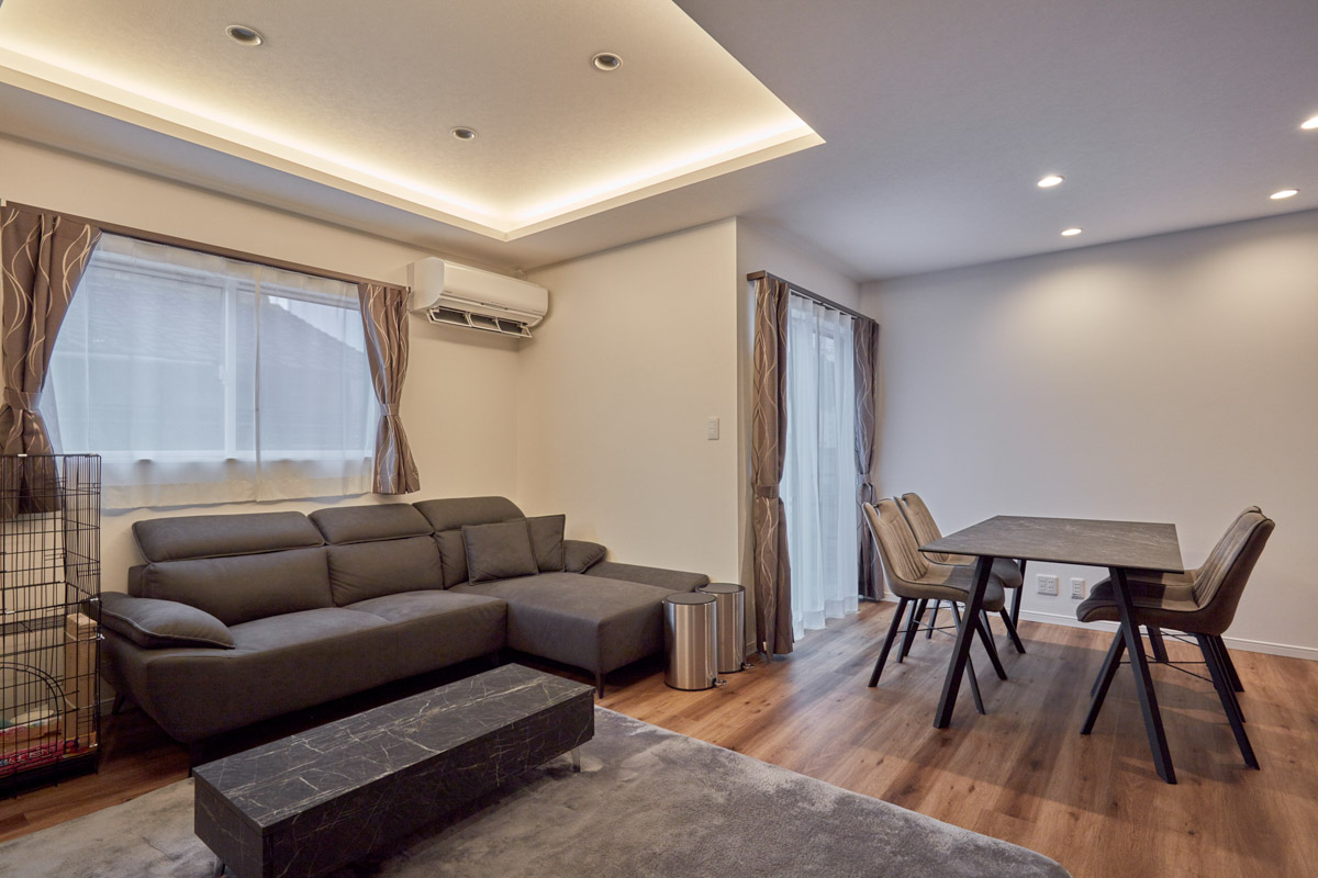 黒が映える！『シンプルだけどかっこいい家』