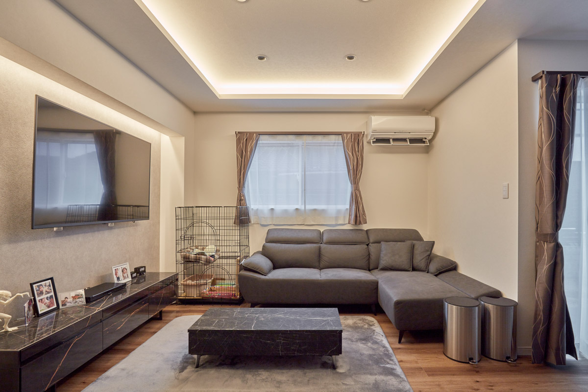 黒が映える！『シンプルだけどかっこいい家』