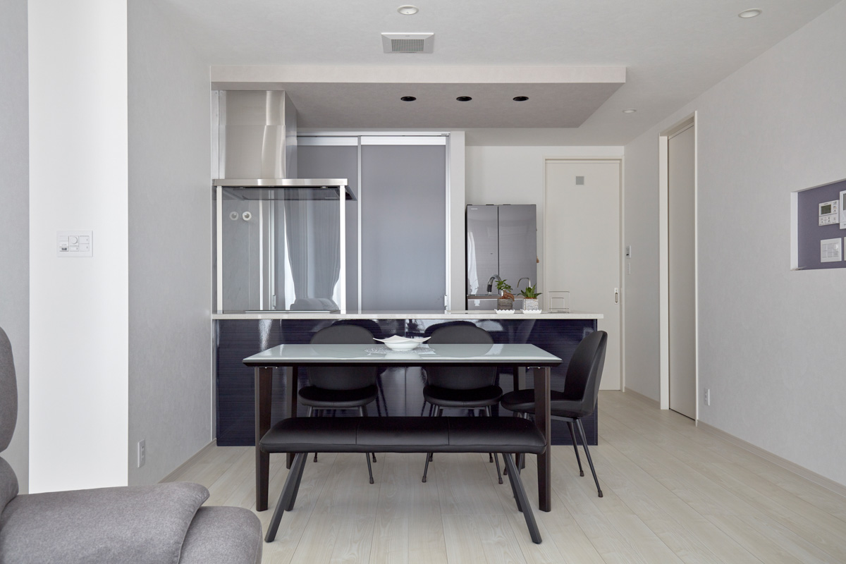 バイクガレージもある拘りの平屋