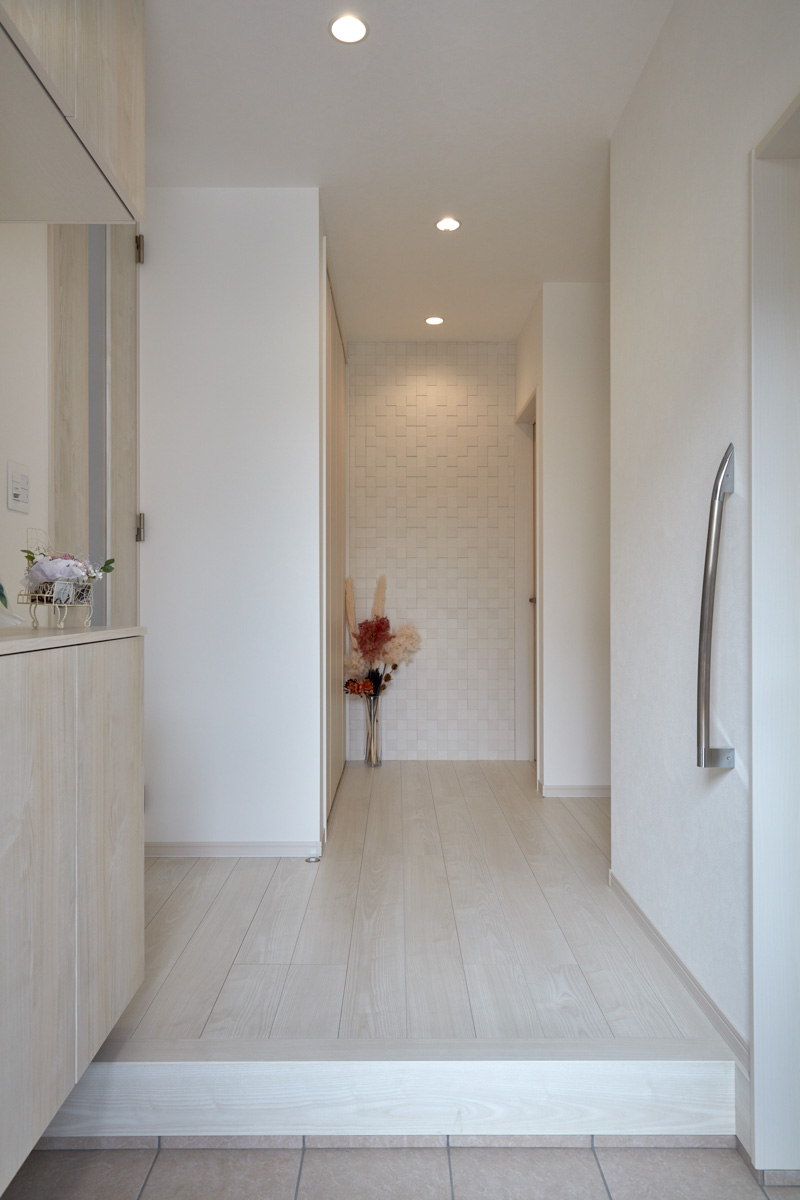 バイクガレージもある拘りの平屋