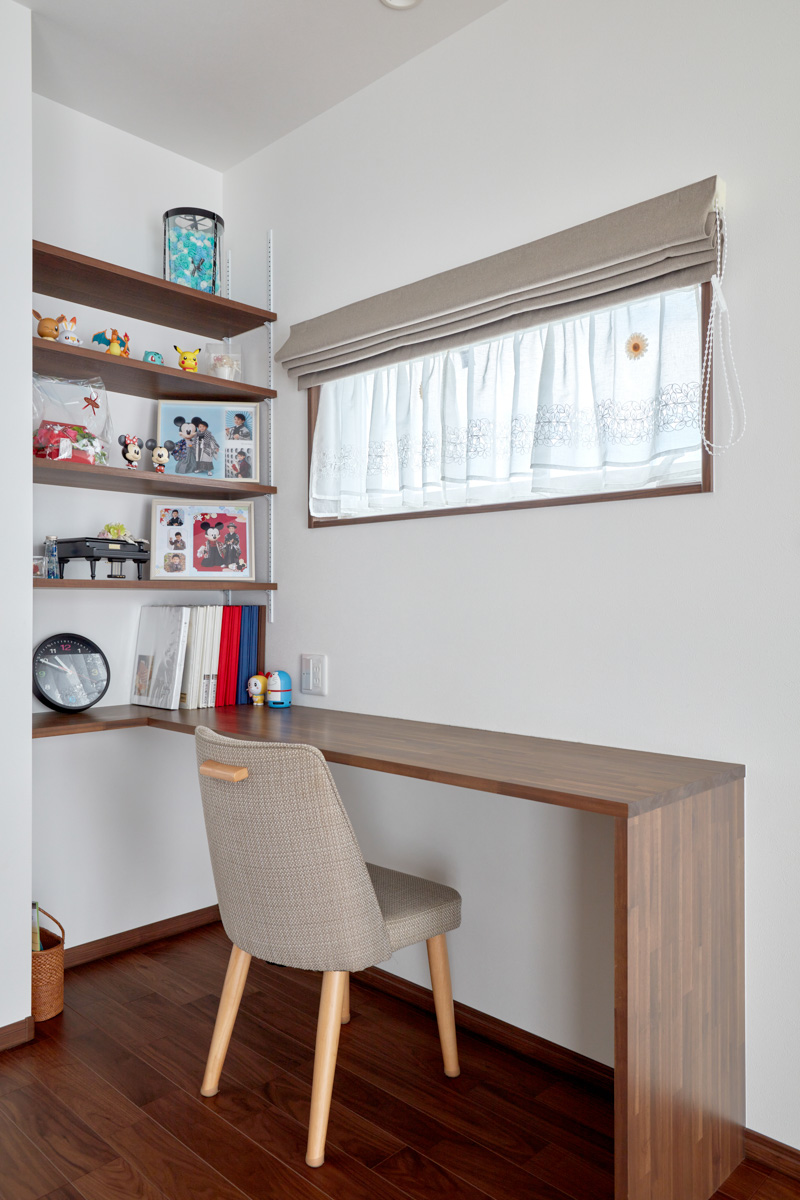 すべてが明るい家