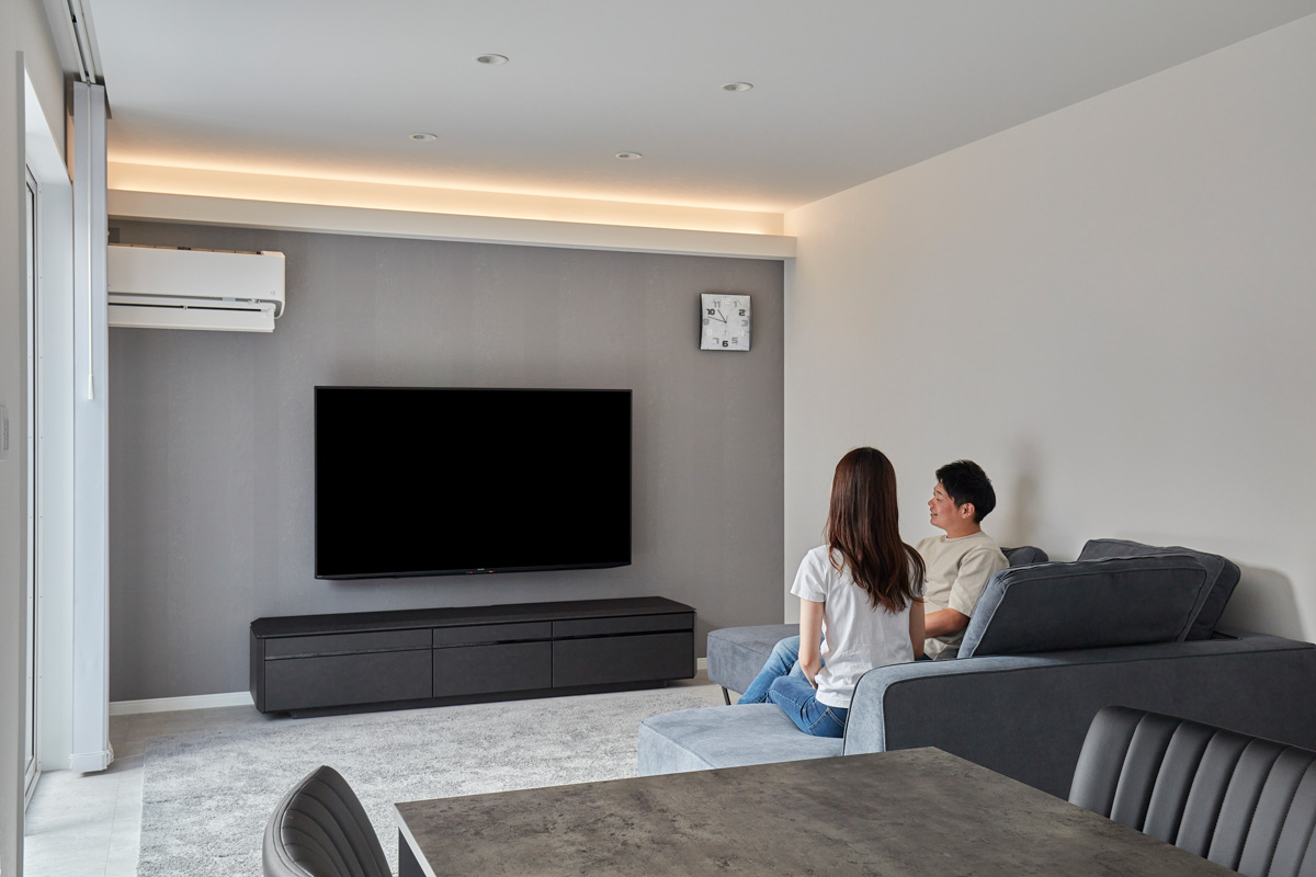 グレーイッシュモダンで寛ぎを