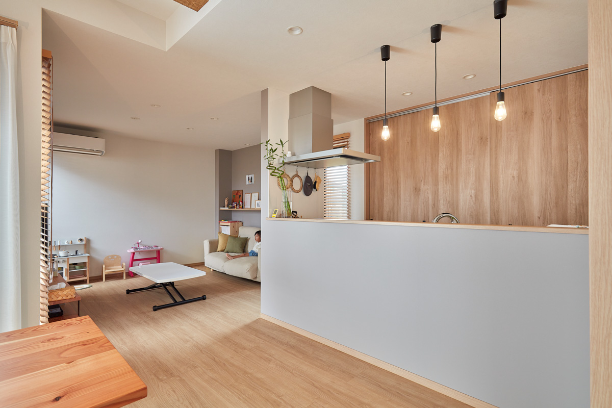 アプローチゲートのあるデザインハウス