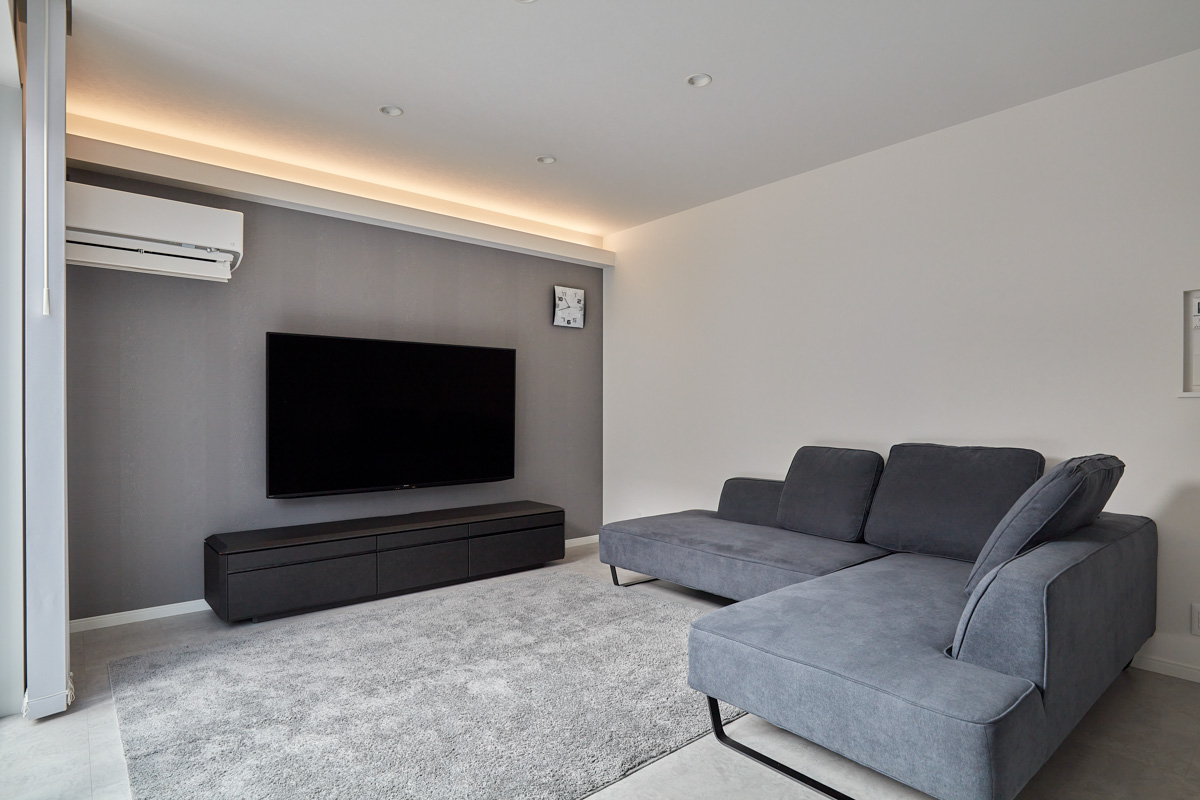 グレーイッシュモダンで寛ぎを