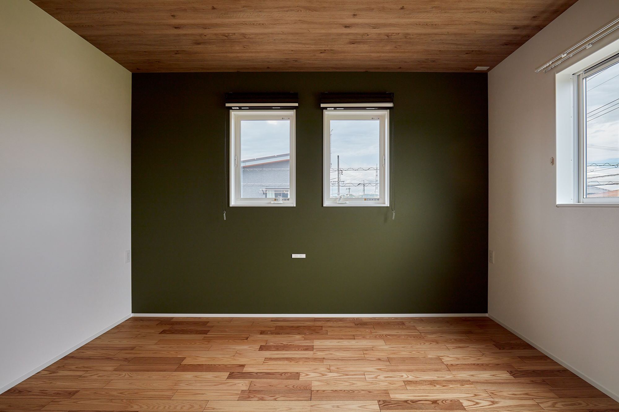 横すべり窓のハンドル