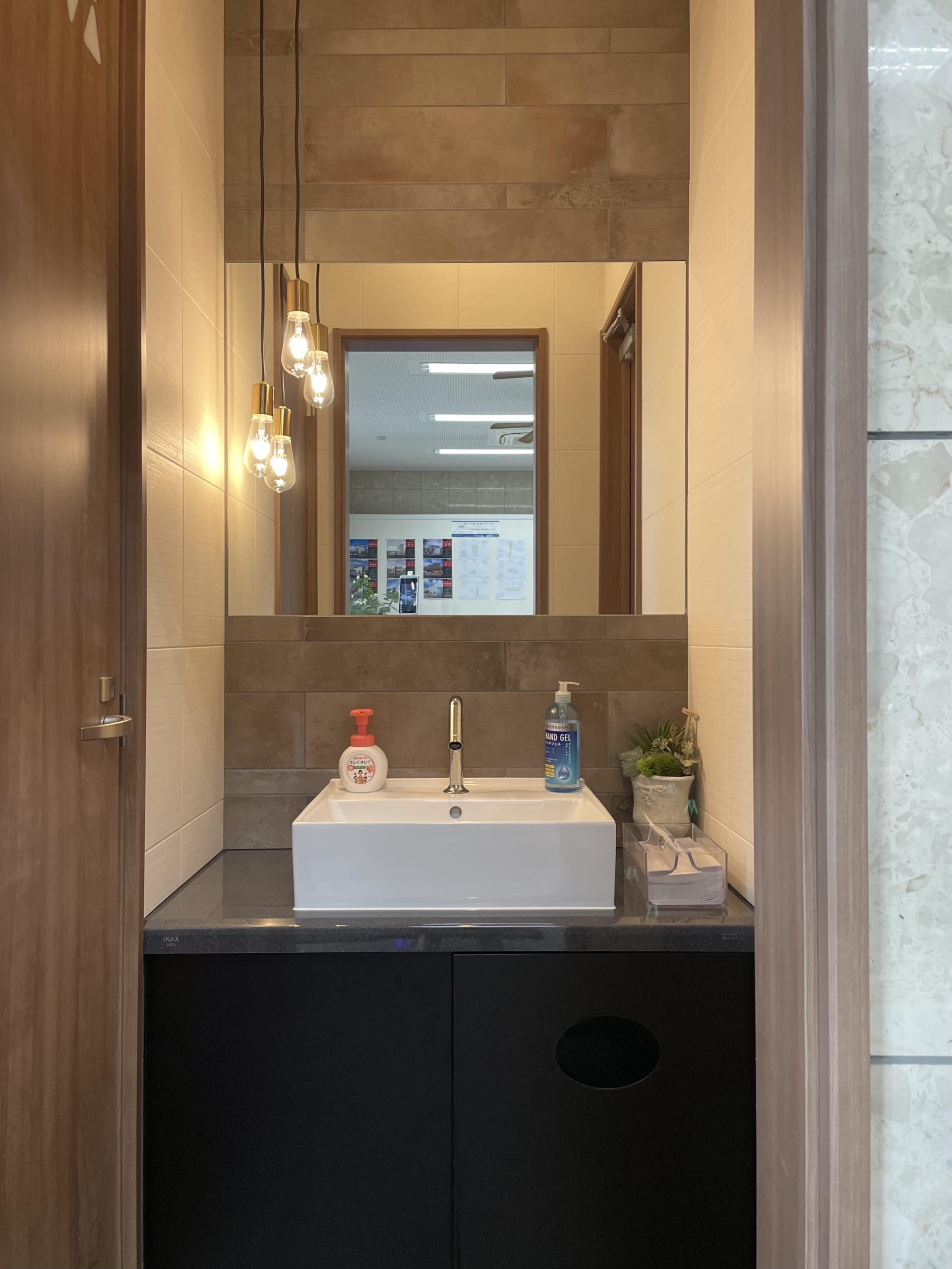 本社トイレリフォーム工事