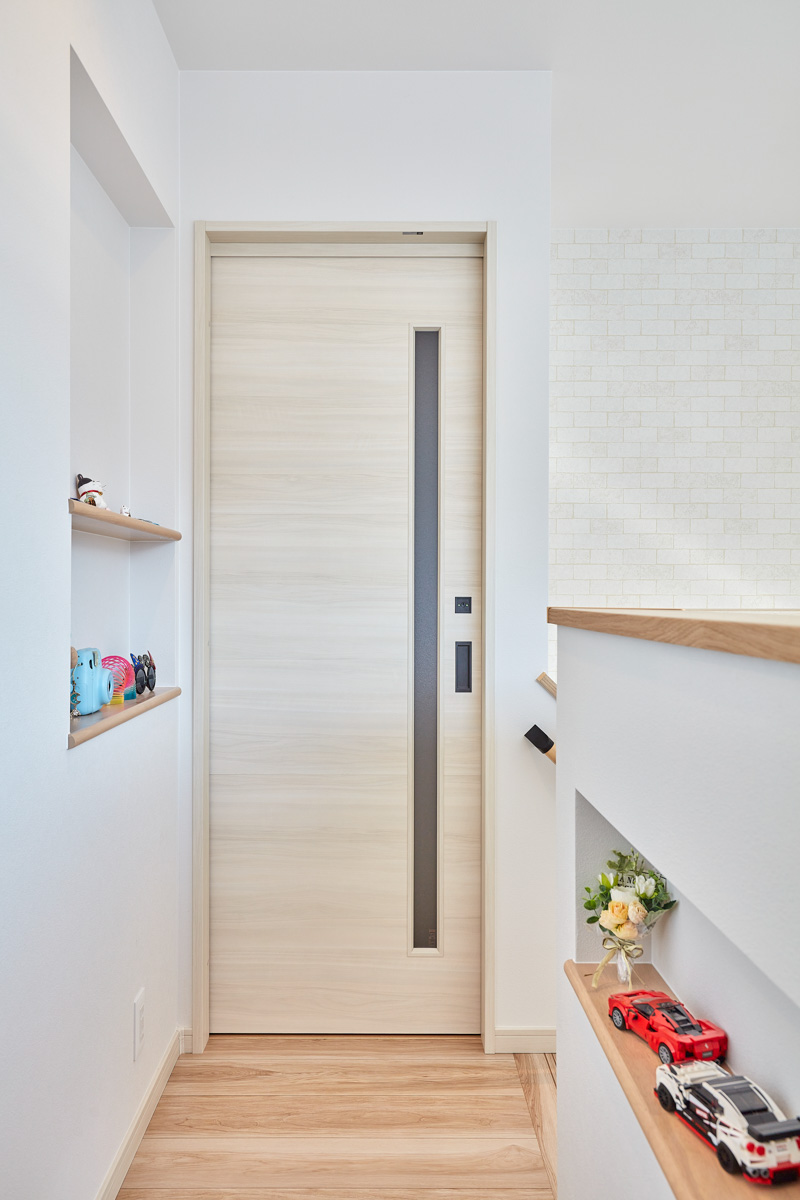 にゃんこと暮らす吹き抜けのある家