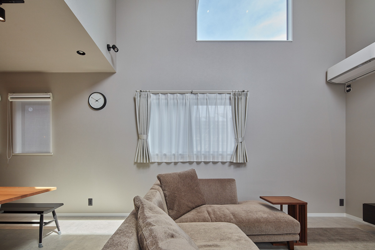 センスが映えるグレイッシュモダン