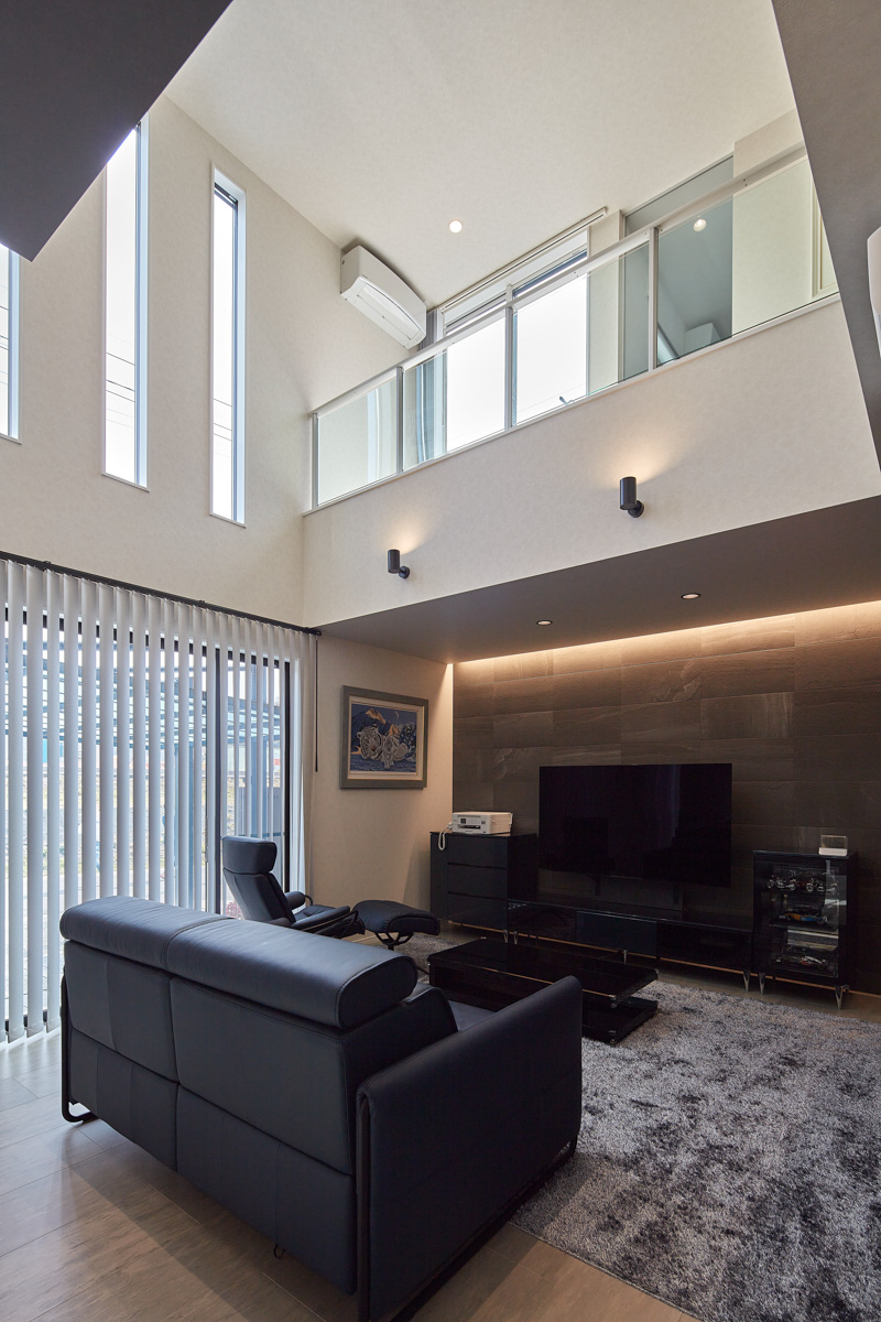 外観、内観で表情が変わる住宅