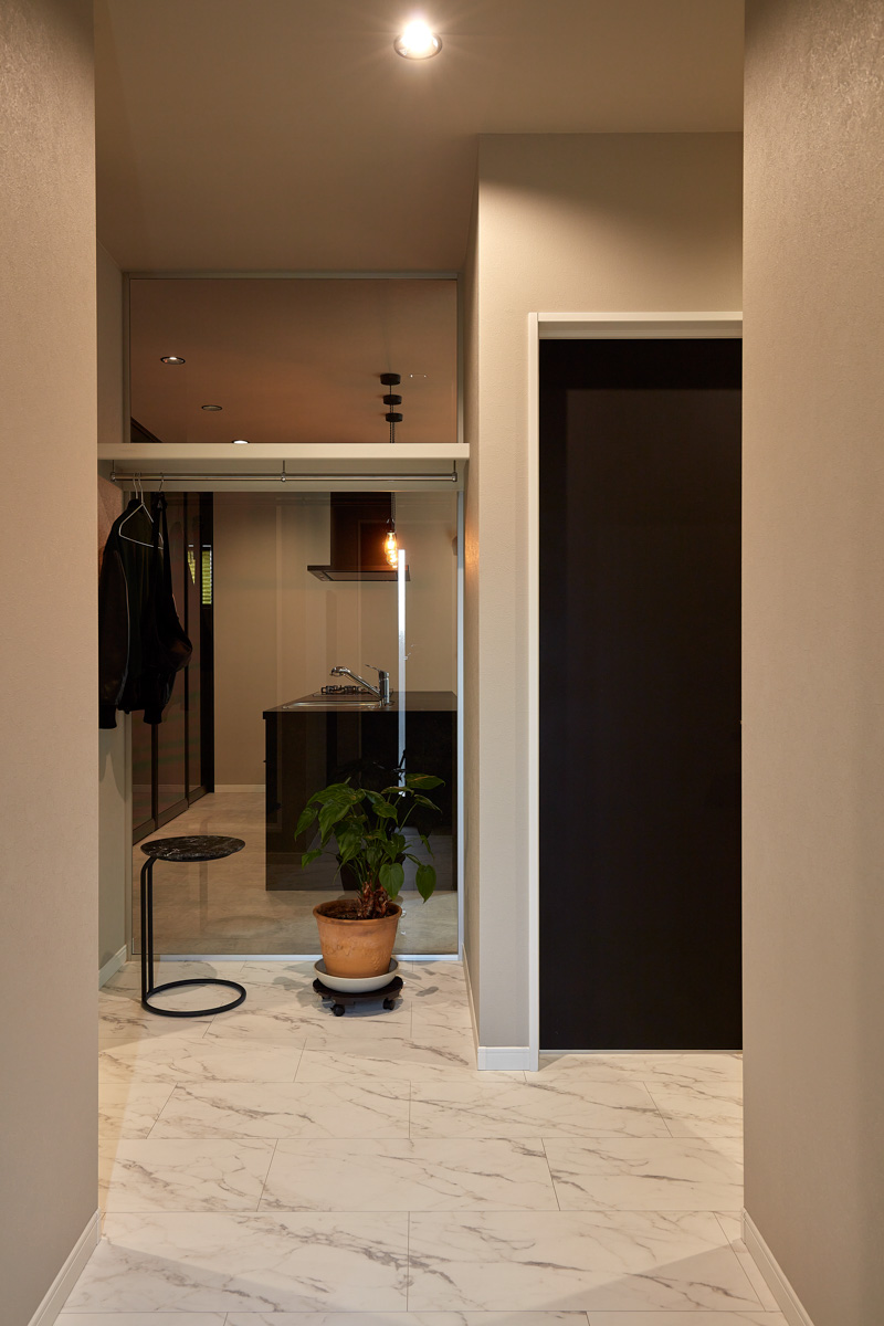 センスが映えるグレイッシュモダン