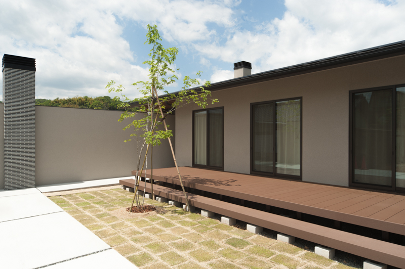 珪藻土の平屋の家