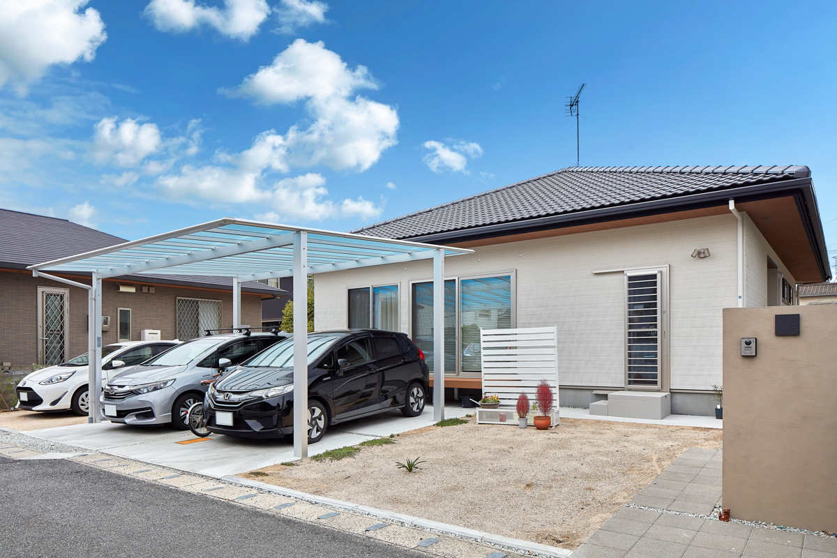 安らぎを感じる大人な邸宅