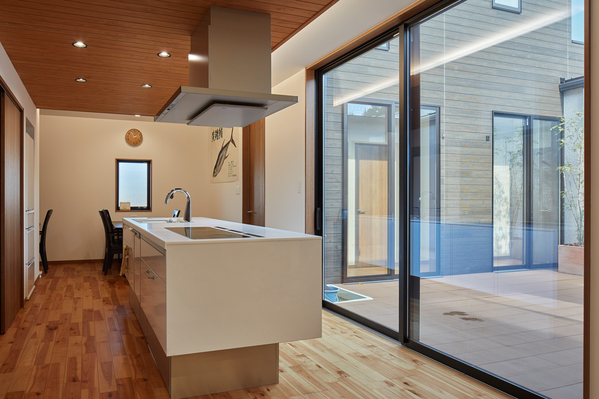 HUB・コートヤード